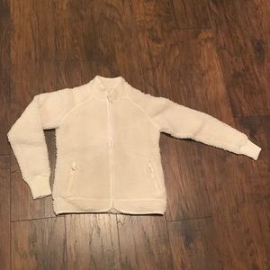 Old Navy ladies size small cream color fleece jacket